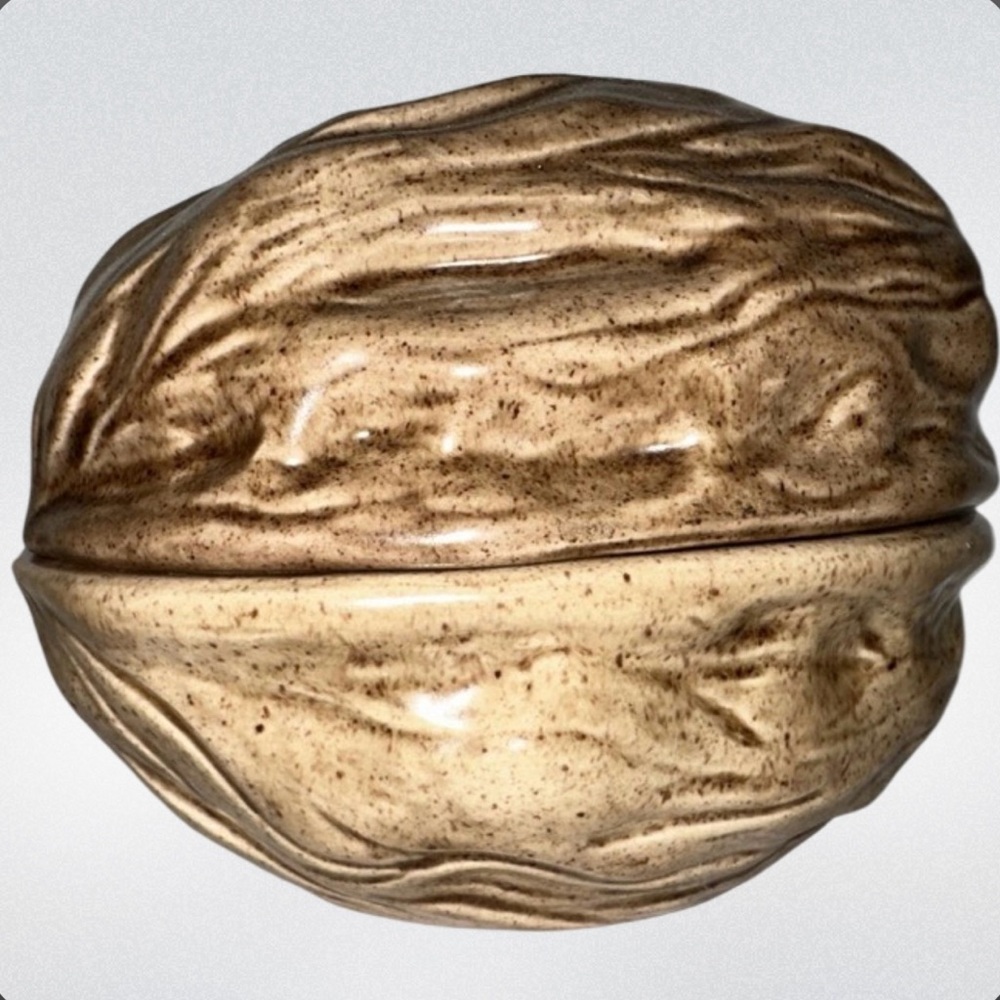 Arnel's‎ Walnut Bowl 5" Lidded Brown Glazed Nut Bar Decor Whimsical 1971 Vintage